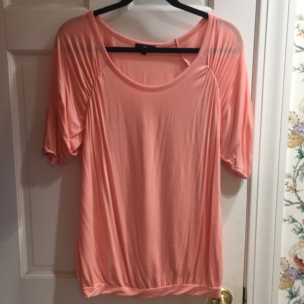 Gap Peach Top